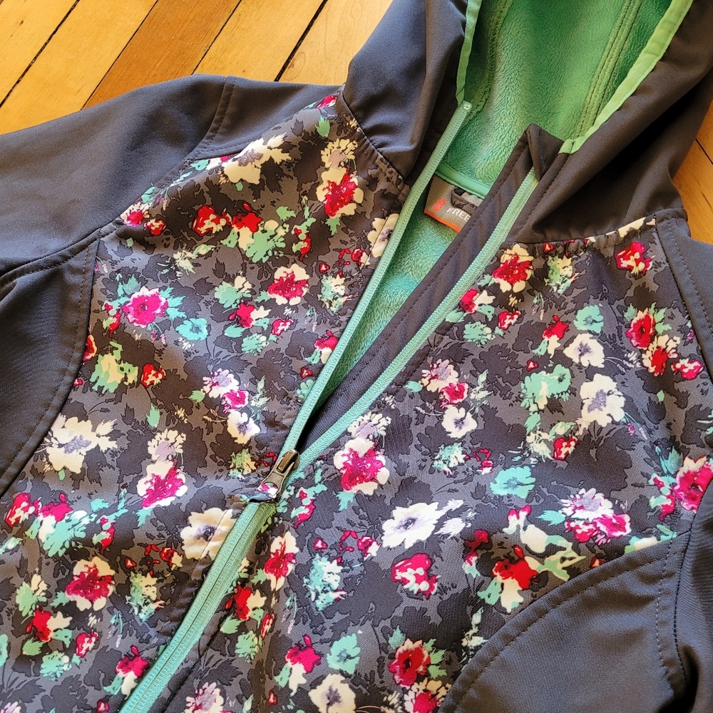 Free Country girls gray floral jacket size 10 12 - Picture 3 of 7